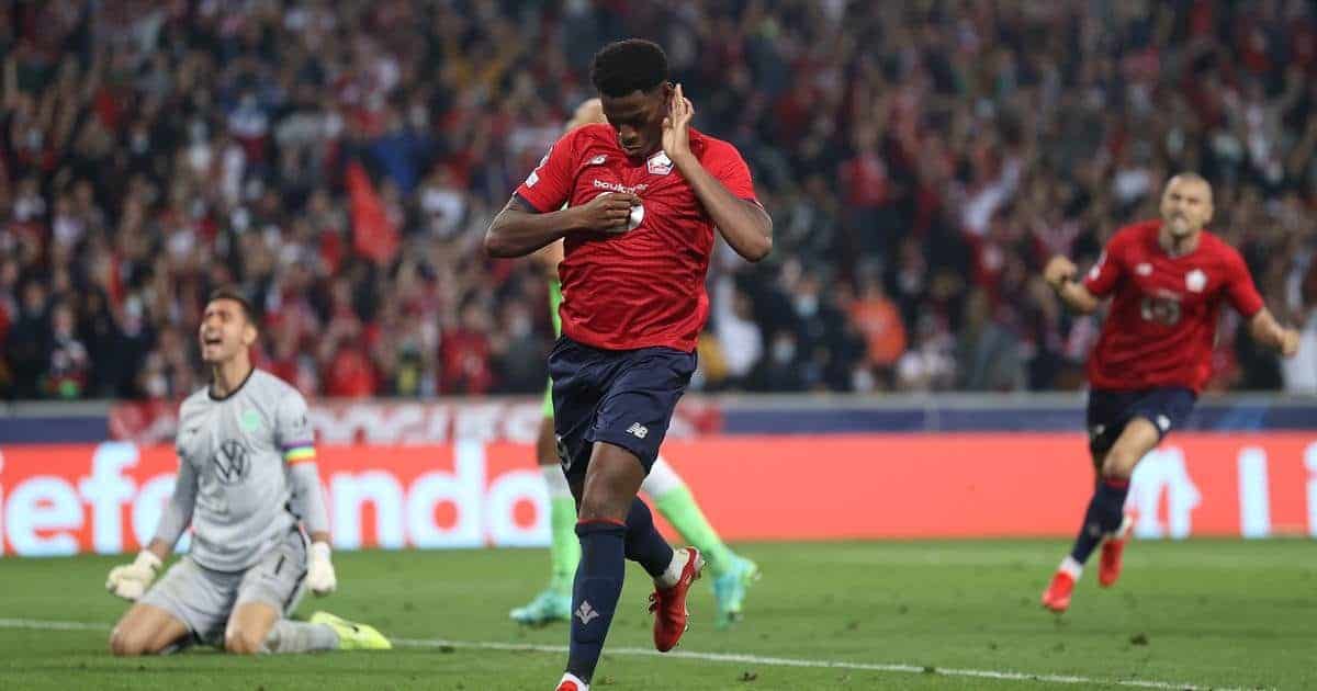 Newcastle join Arsenal in summer race for Ligue 1 hitman
