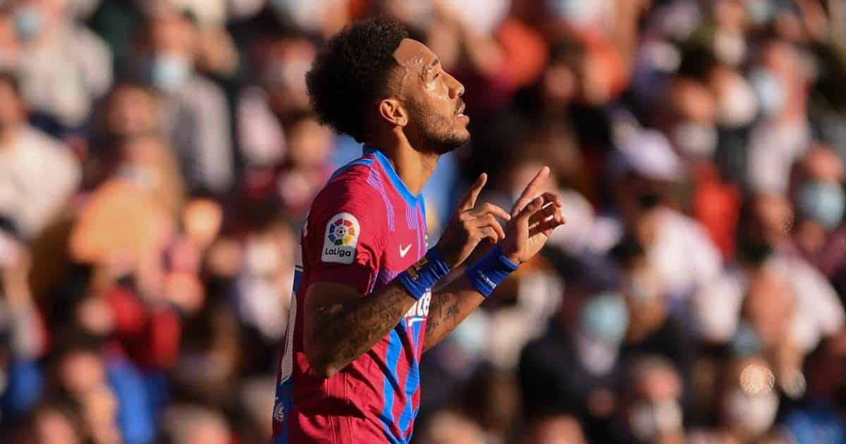 How Aubameyang reacted to Barcelona signing Robert Lewandowski