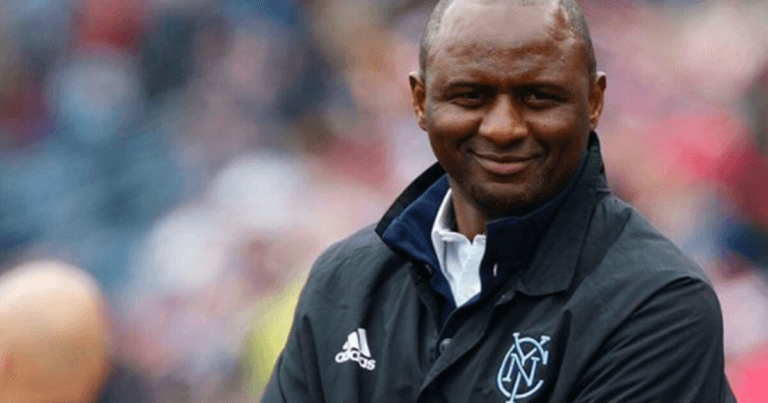 Crystal Palace agree Christian Benteke sale