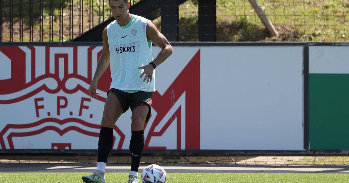 Watch: Man United stars at the double for Portugal after Cristiano Ronaldo left with nasty facial injury