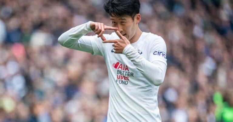 Arsenal and Tottenham star in Team of the week 35