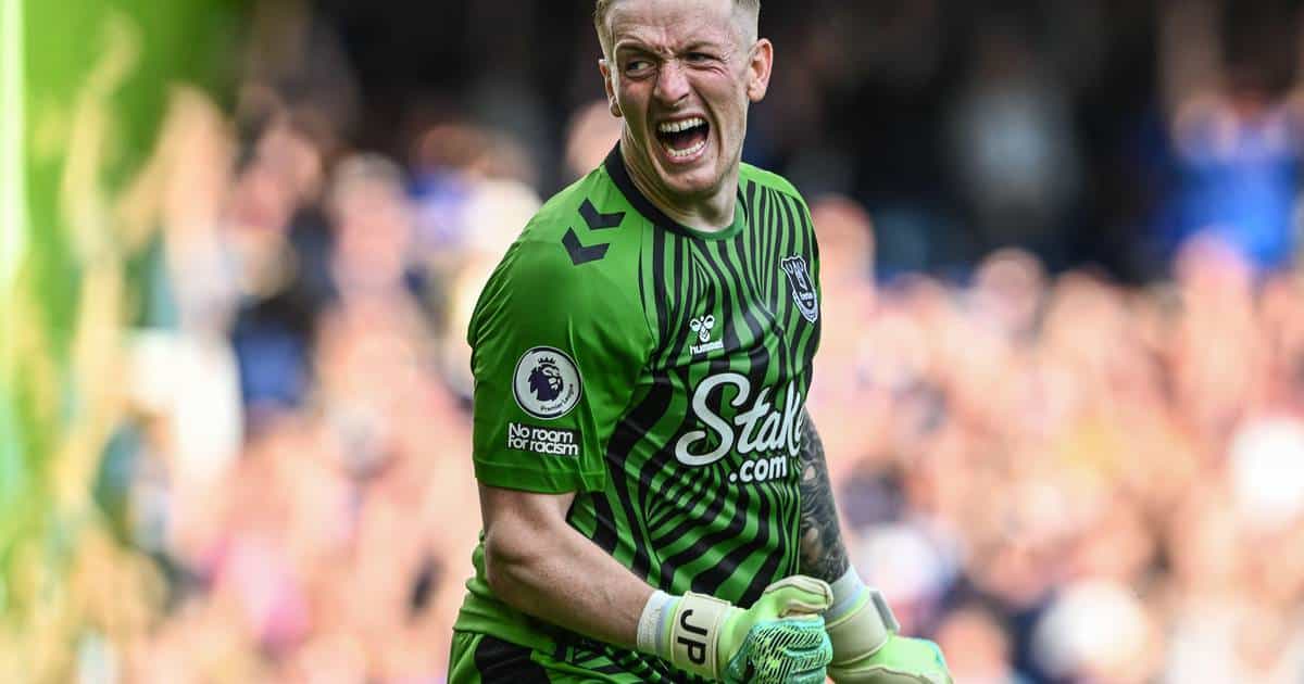 Manchester United set to make £30m bid for Everton star this summer