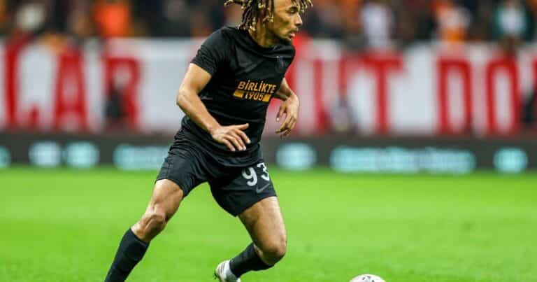 Arsenal ‘NOT in negotiations’ with 25m man despite transfer reports