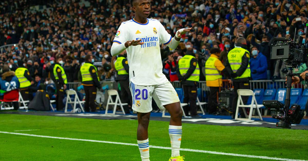 “Championship that belonged to Cristiano & Messi, today belongs to racists” – Vinicius slams La Liga