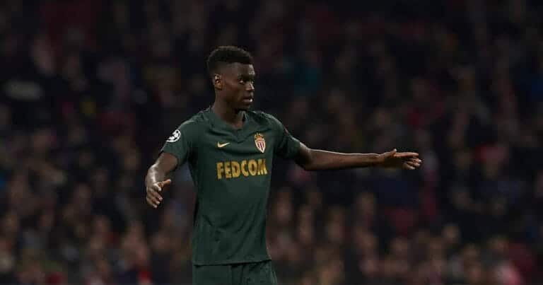 Manchester United learn asking price for Benoit Badiashile