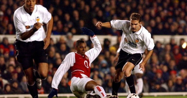 Ex-Gunner explains what could cost Arsenal the Premier League title