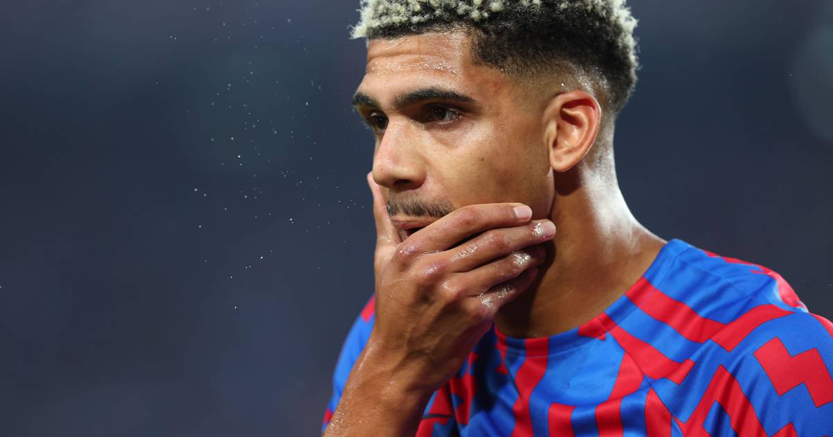 Barcelona pair ruled out of Real Sociedad clash