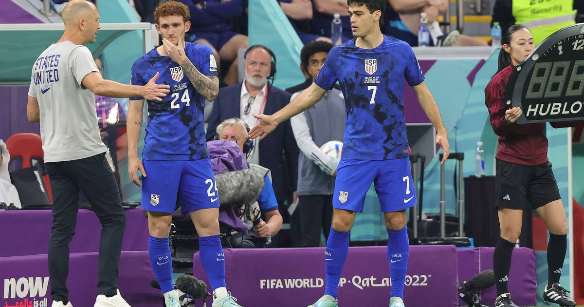 Dortmund sporting director Sebastian Kehl speaks out over Giovanni Reyna criticism