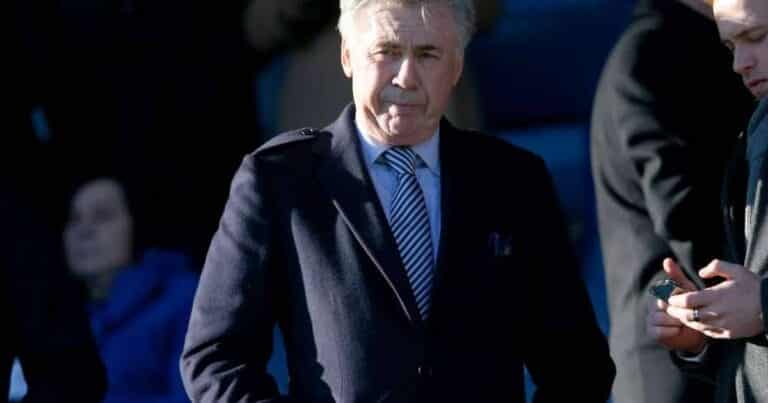 A new target emerges as a shock candidate for the Manchester United manager job