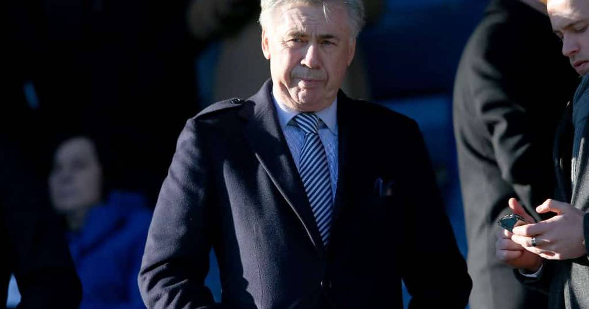 A new target emerges as a shock candidate for the Manchester United manager job