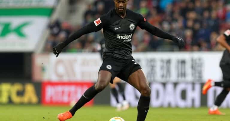 Evan N’Dicka to Barcelona – The latest