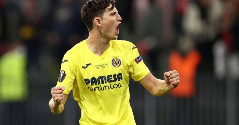 Tottenham handed boost in Pau Torres race