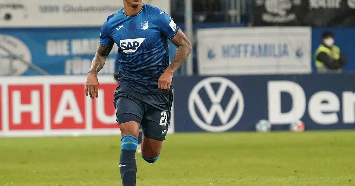 Crystal Palace close on deal for US international defender Chris Richards