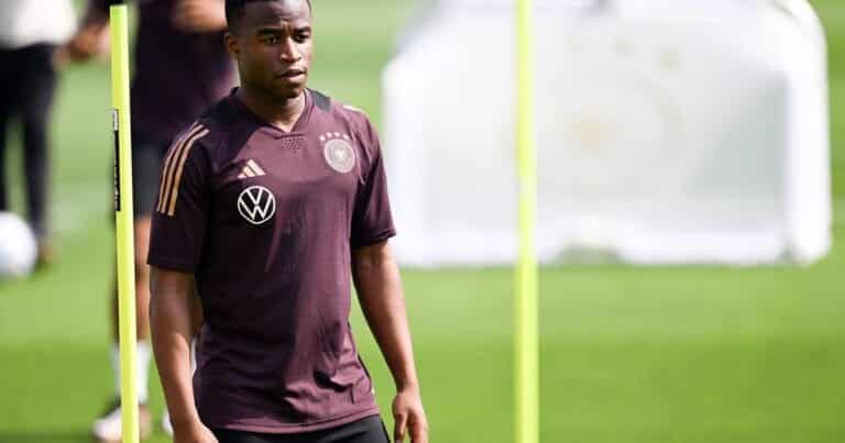 Youssoufa Moukoko’s future remains unclear as player representation outlines contract situation