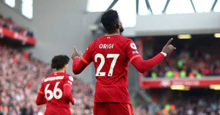 Player ratings, fan reaction & more: Liverpool continue title charge as Everton pushed towards Championship