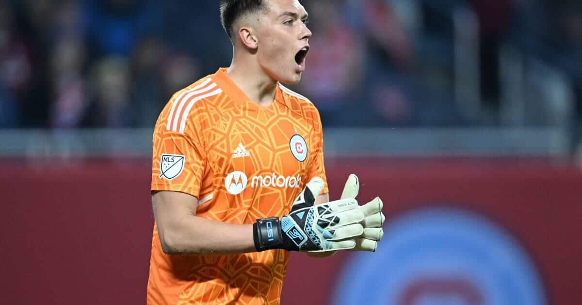 Chelsea loan watch week 6: Sarr and Slonina feature