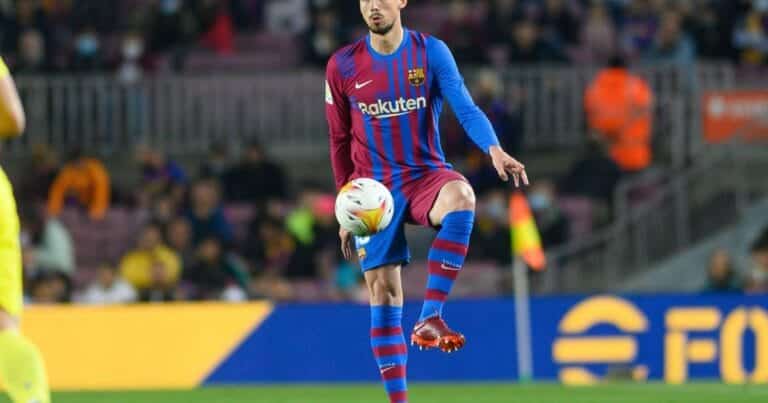 Barcelona loanee Lenglet coy on potential Tottenham stay