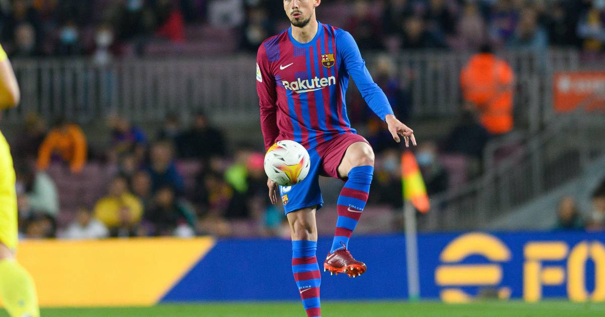Barcelona loanee Lenglet coy on potential Tottenham stay