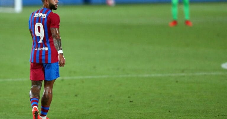 Barcelona identify swap target amid Atletico Madrid interest in Memphis Depay