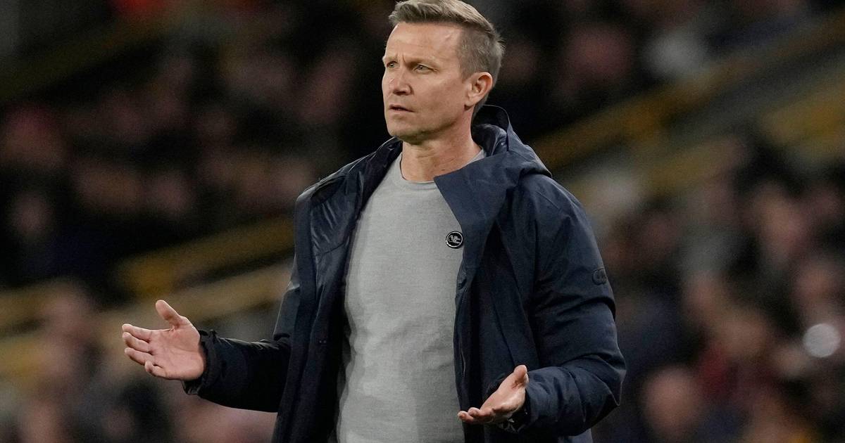 Leeds fans all take aim at one man after Aston Villa stalemate