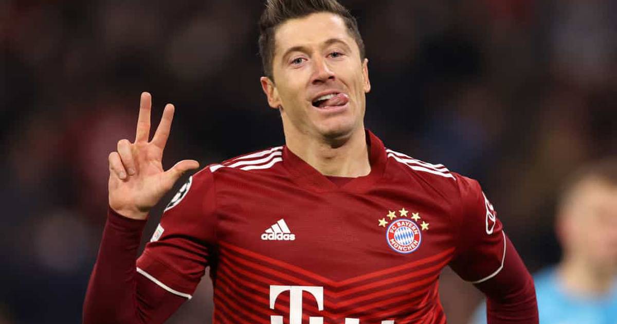 Robert Lewandowski set to swap Bayern for Barcelona and has already informed Bayern CEO
