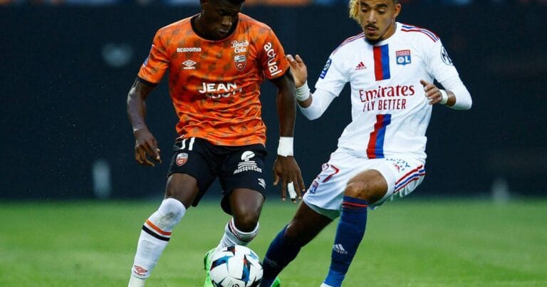 Malo Gusto price tag revealed as Chelsea push for 19-year-old Olympique Lyonnais starlet