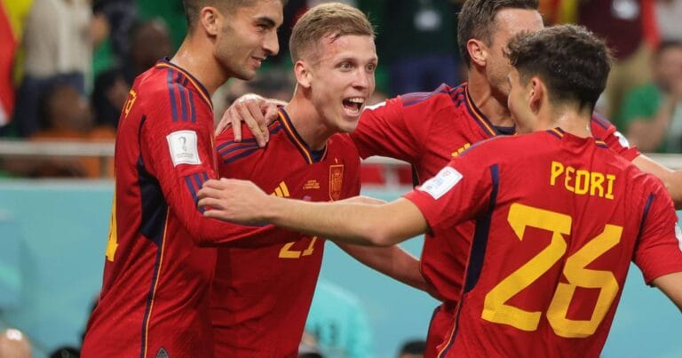 Fans all left saying the same thing after Spain’s opening half against Costa Rica