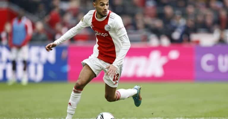 Barcelona blow as Bayern Munich on verge of double Ajax swoop