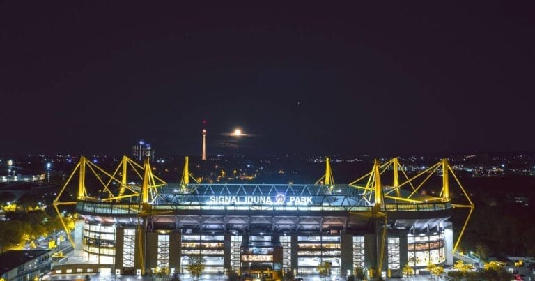 Borussia Dortmund vs FC Sevilla betting tips: Champions League preview, predictions & odds