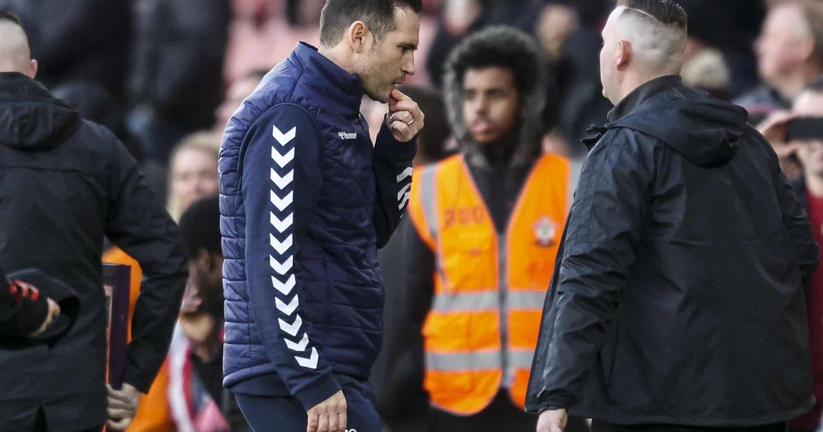 ‘Beyond embarrassing’: Everton duo targeted during Tottenham clash