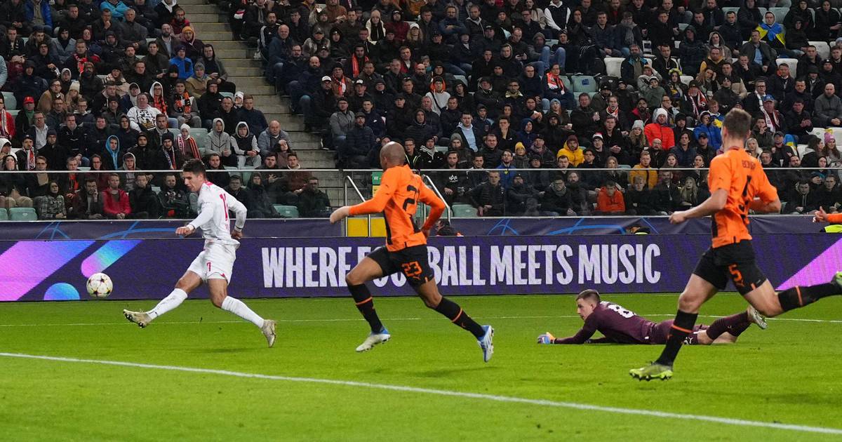 Chelsea in advanced talks to sign €35m-rated midfielder with 18 goal contributions