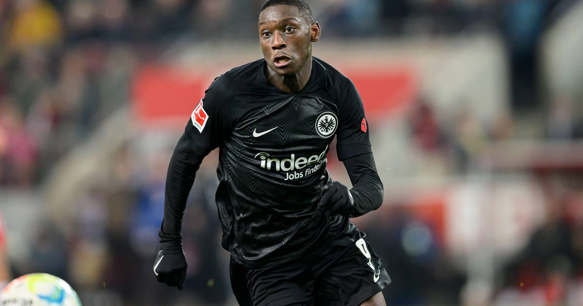 Eintracht Frankfurt team news vs Napoli ahead of Champions League last 16 clash