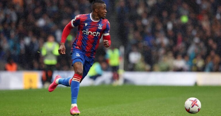 Crystal Palace increasingly confident of Wilfried Zaha stay