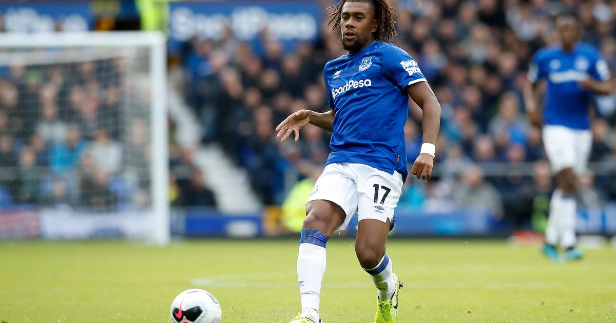 Everton ready to reward Alex Iwobi for impressive recent form