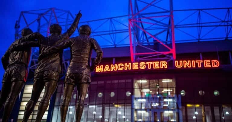 Glazer brothers take Manchester United off the market