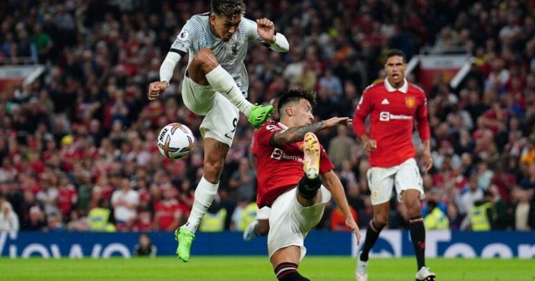 Liverpool consider Roberto Firmino extension offer