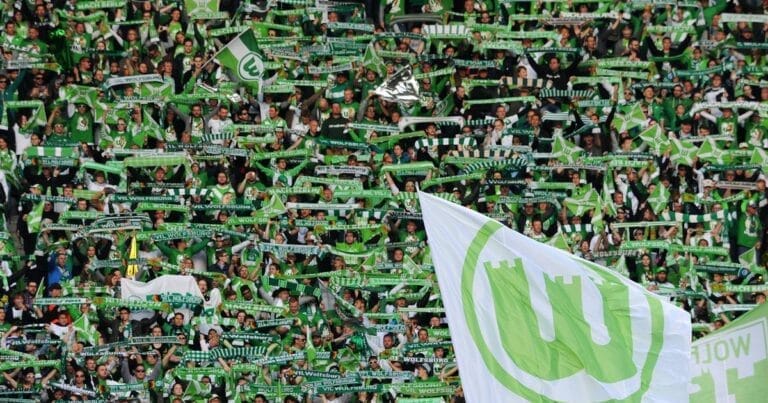 Wolfsburg vs Bayern Munich live stream: How to watch Bundesliga football online