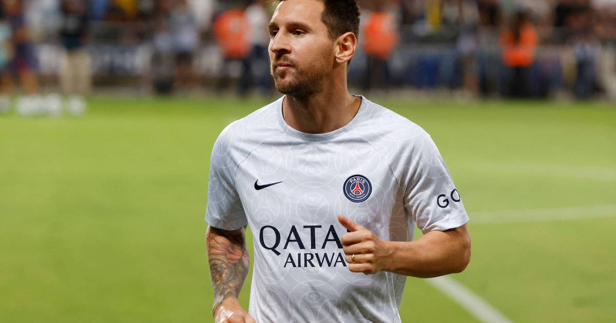 Lionel Messi runs the rule on PSG goals and hails ‘beast’ Kylian Mbappe