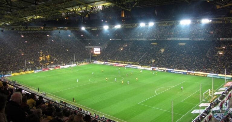 Borussia Dortmund vs Borussia Monchengladbach betting tips: Bundesliga prediction, preview and odds