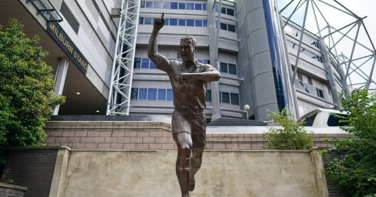 The Top 10 | Scoring strikers in Premier League history