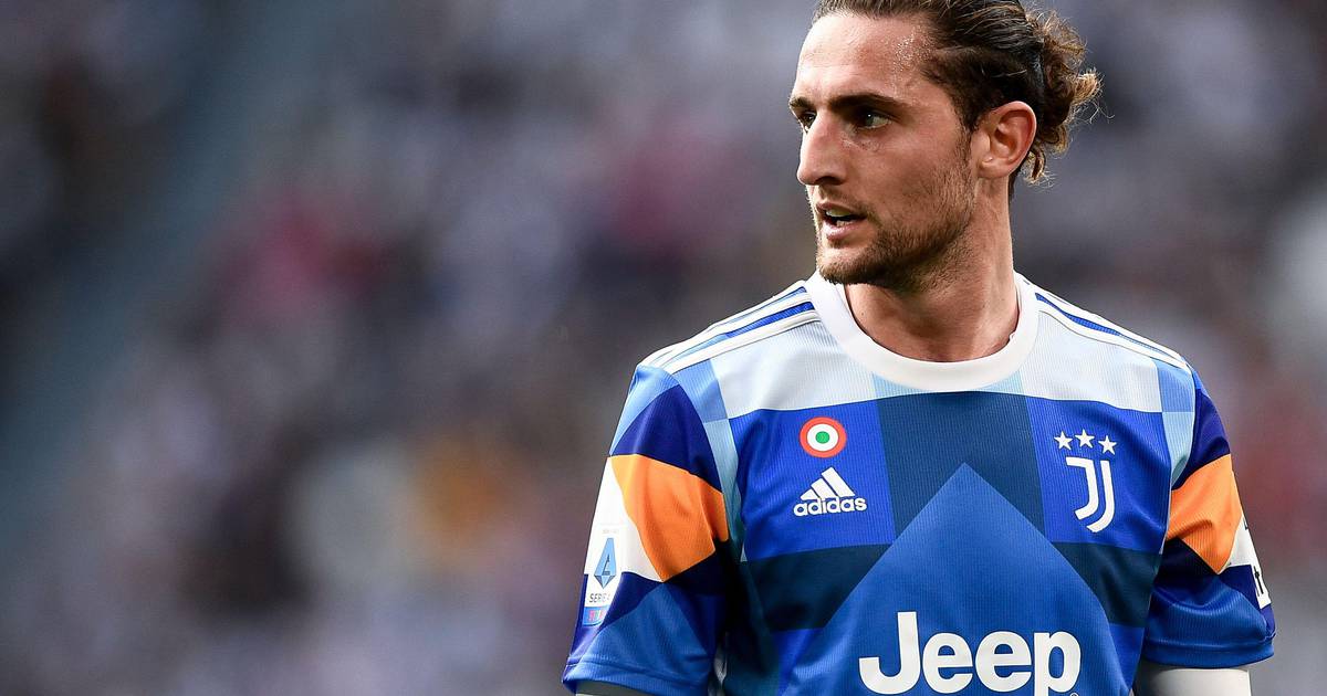 Adrien Rabiot unconvinced by Manchester United & more updates on club’s no.6 hunt