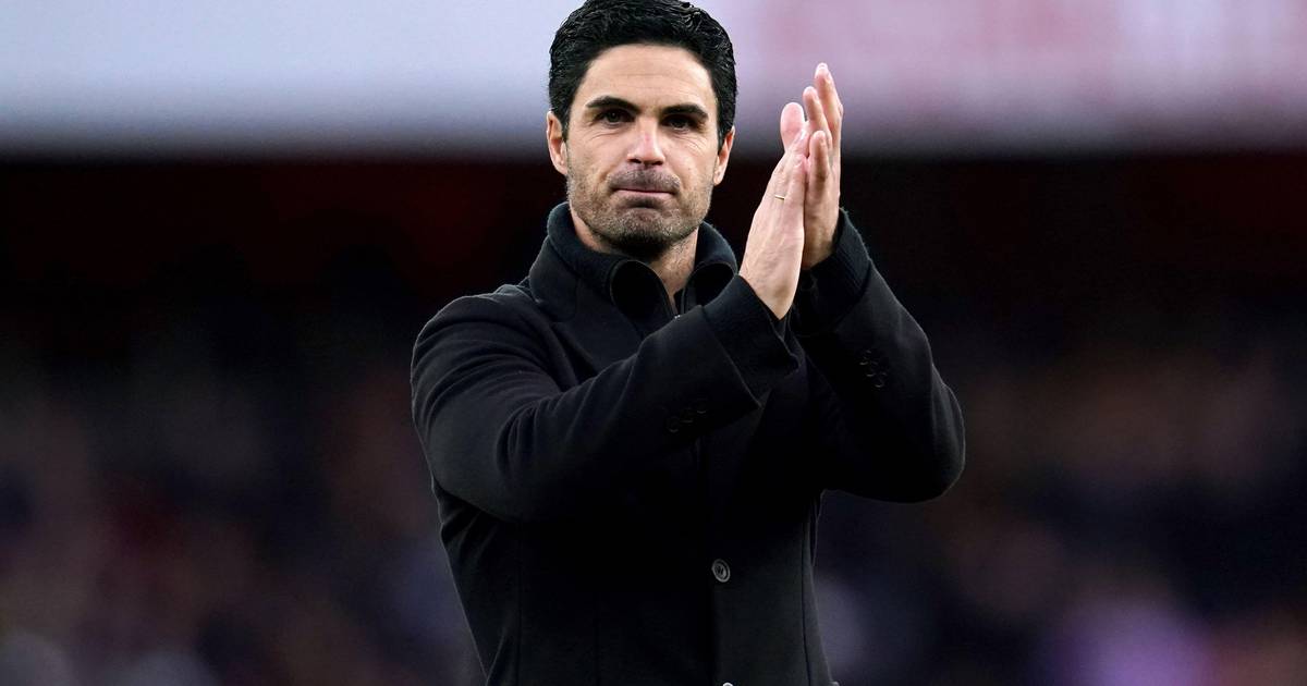 Arsenal dealt two early injury blows during Sporting clash