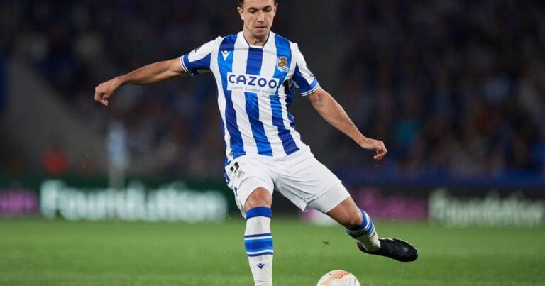 Barcelona fans send Zubimendi transfer message to board after Real Sociedad defeat