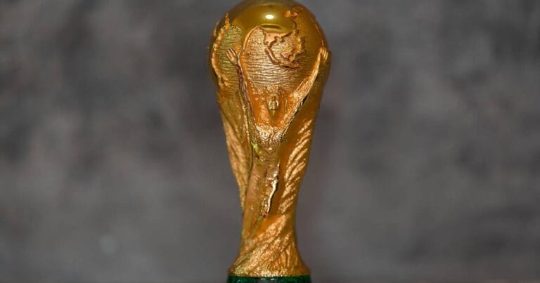 Hosts Qatar set unwanted World Cup record in defeat to Ecuador