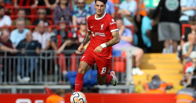 Liverpool team news & predicted XI vs Aston Villa