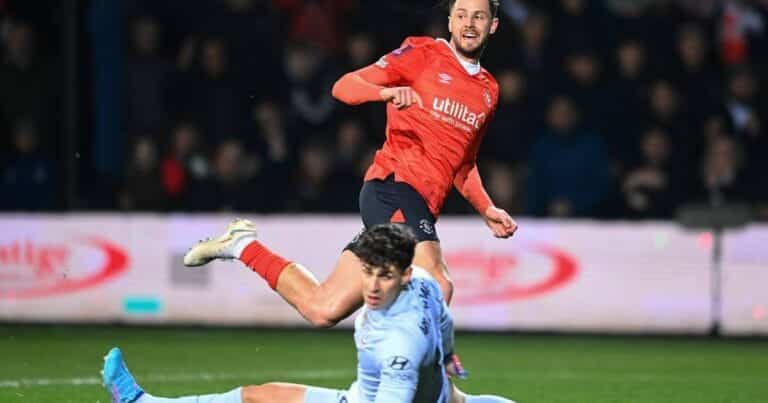 ‘Worst defender of all time’ – Chelsea fans single out one man for criticism in first half of Luton clash