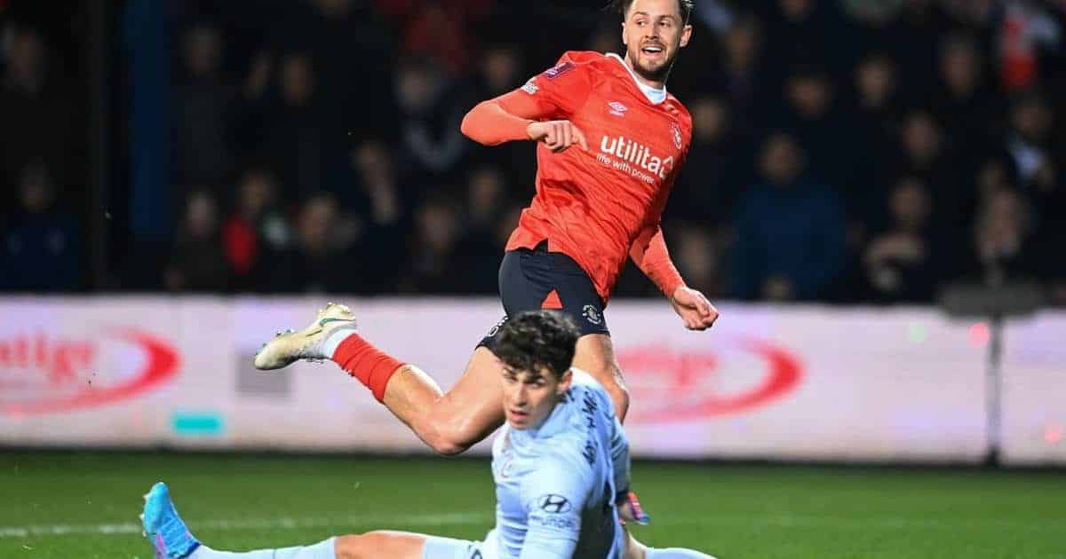 ‘Worst defender of all time’ – Chelsea fans single out one man for criticism in first half of Luton clash