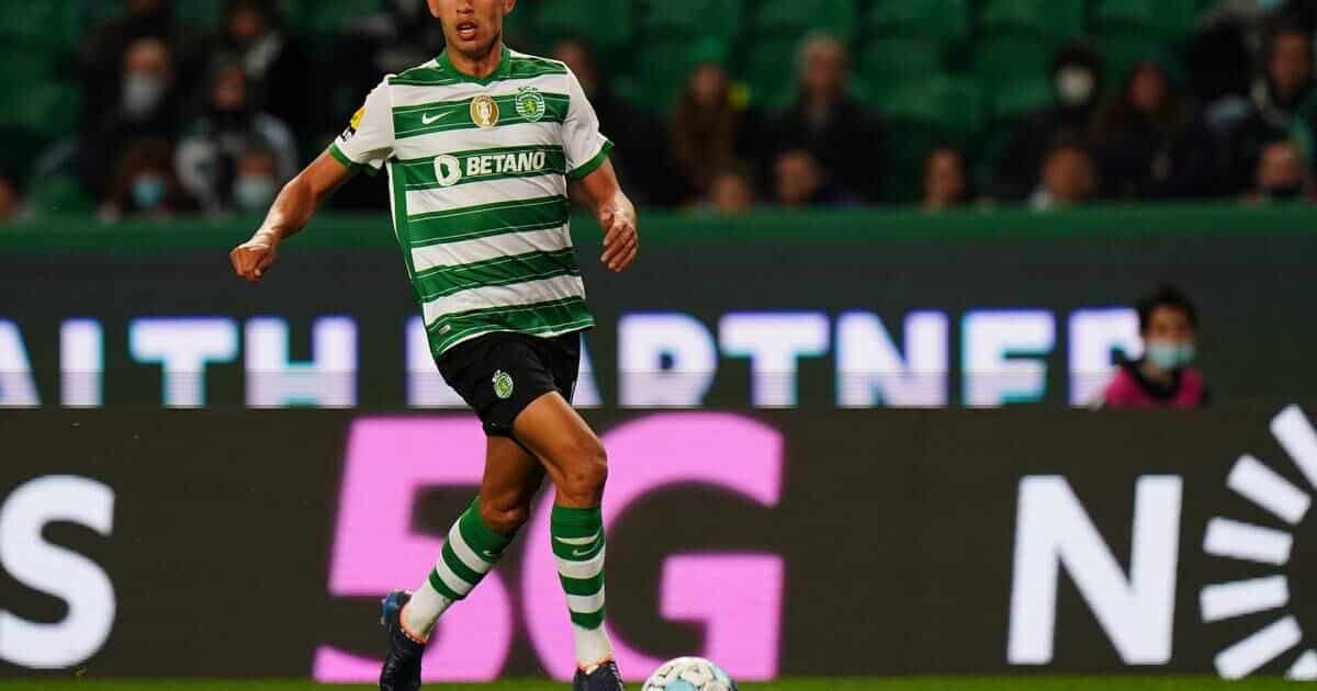 Manchester City ready summer triple player exchange for Sporting star