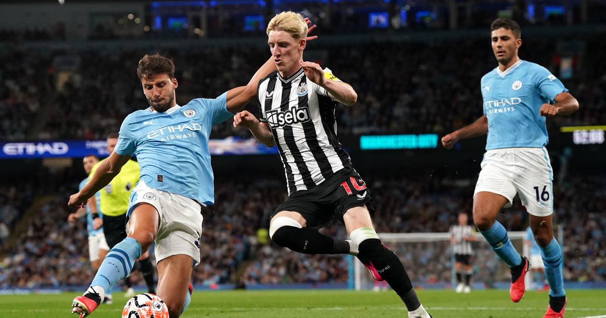 Newcastle United team news and predicted XI vs Liverpool