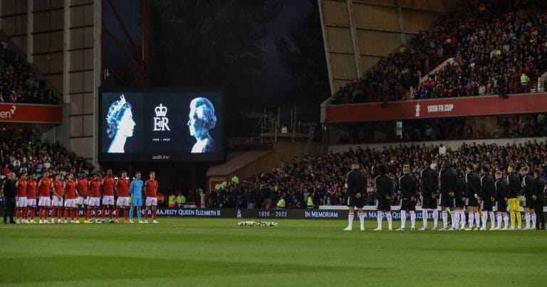 Premier League social media roundup: All of the tributes to Queen Elizabeth